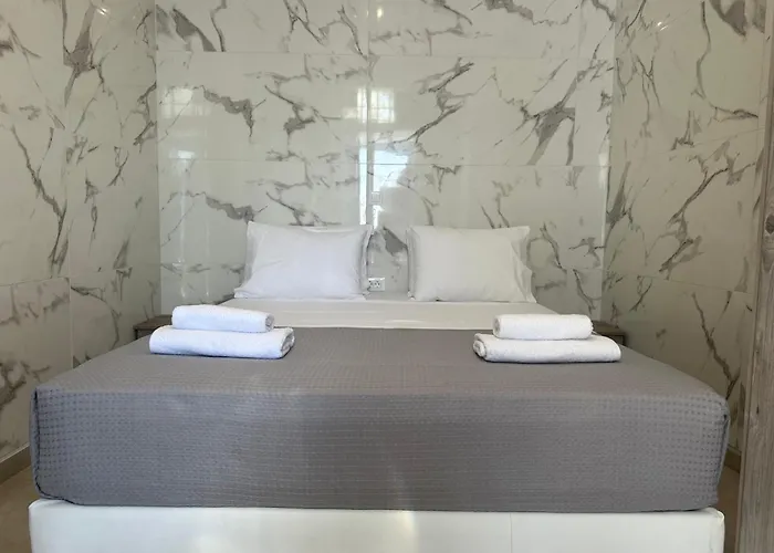 Amuse Mykonos Boutique *